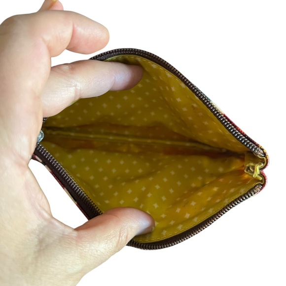 Fossil keyper pouch floral with fossil key - Picture 2 of 4